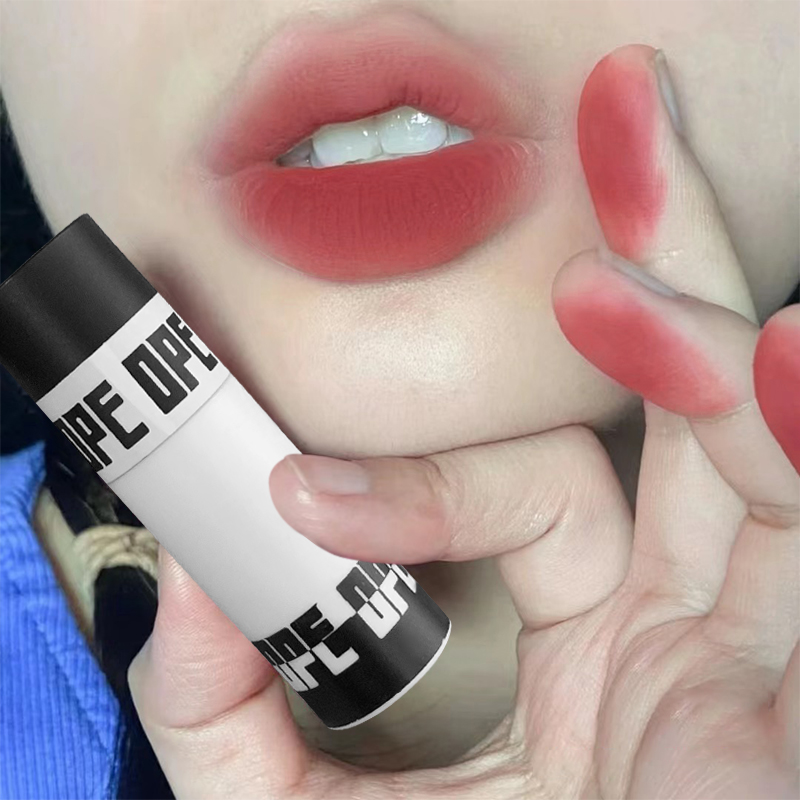 Matte Velvet Lip Gloss Waterpr - огляд і ціна Matte Velvet Lip Tint Long Lasting