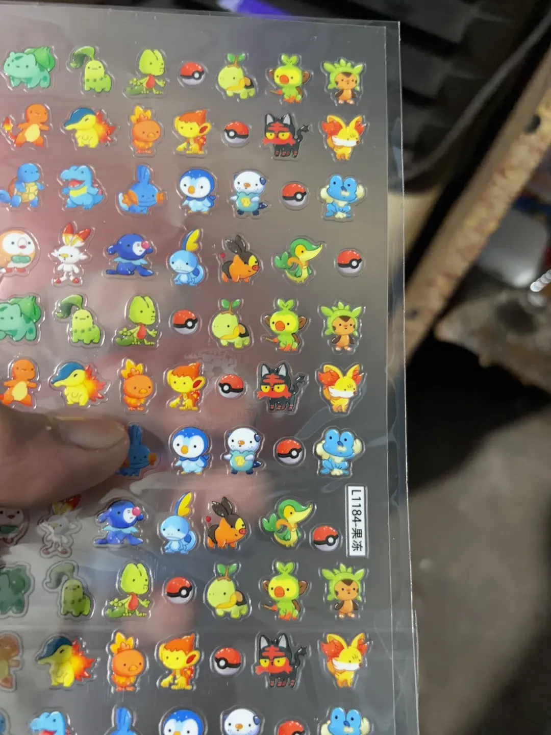 Pokémon Nail Stickers Charmand - огляд і ціна Nail Art